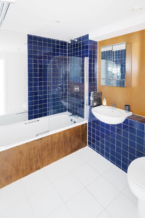 شقة The Bright Flat In Whitechapel لندن المظهر الخارجي الصورة