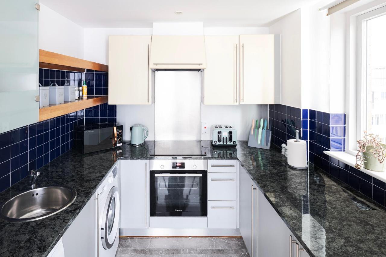 شقة The Bright Flat In Whitechapel لندن المظهر الخارجي الصورة
